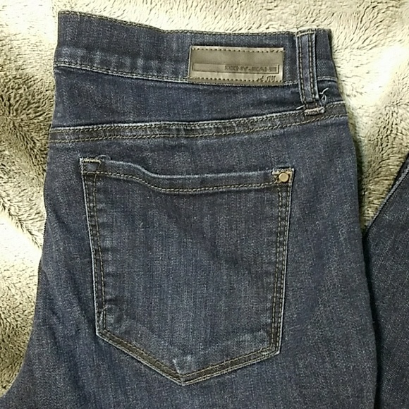 DKNY Mid Rise Jeans - Picture 2 of 5